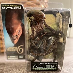 Brand New Alien Resurrection Action Figure